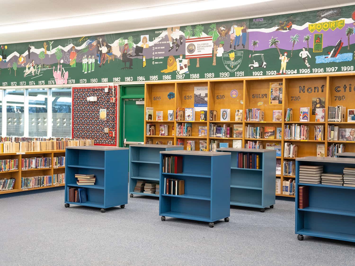 Modern school library and collaborative learning environment